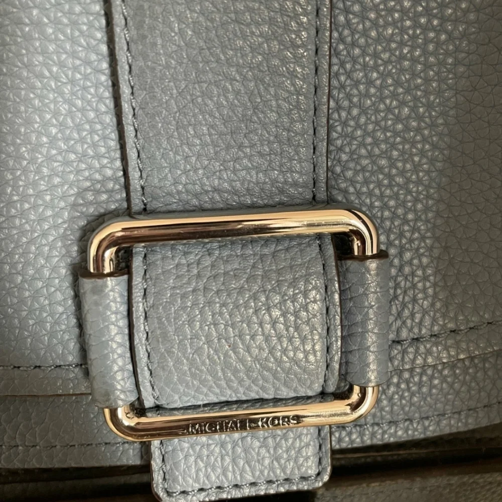 MICHAEL KORS Maxine Large Saddle Bag Blue Pebbled Leather